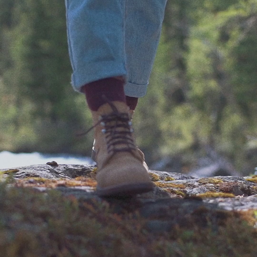 Unwrap adventure video