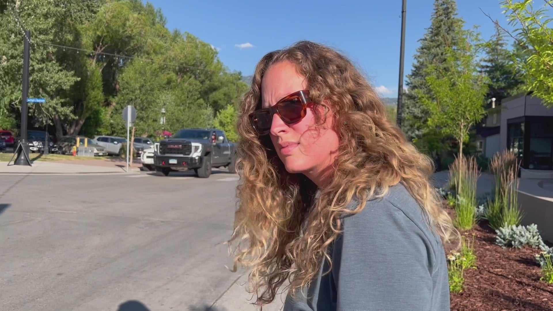 bar u eat nothin weird unicorn